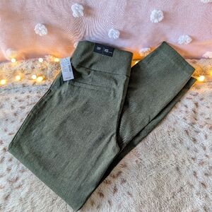 Maurices Pull On Dress Pant, Crop Length, Olive Green, Women's, XSmall